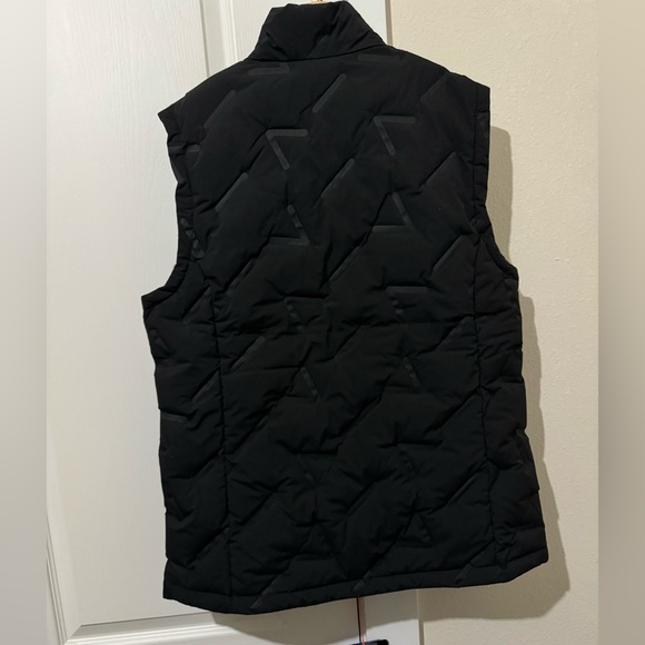 Orvis Pro Friendly Fowl Down Puffer Vest Blackout Size Medium - Picture 2 of 5